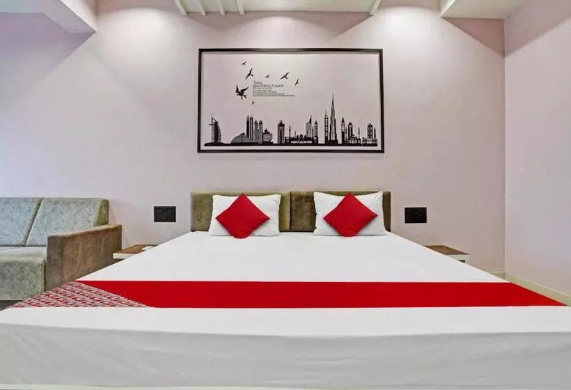 Oyo Flagship Hotel Barsana