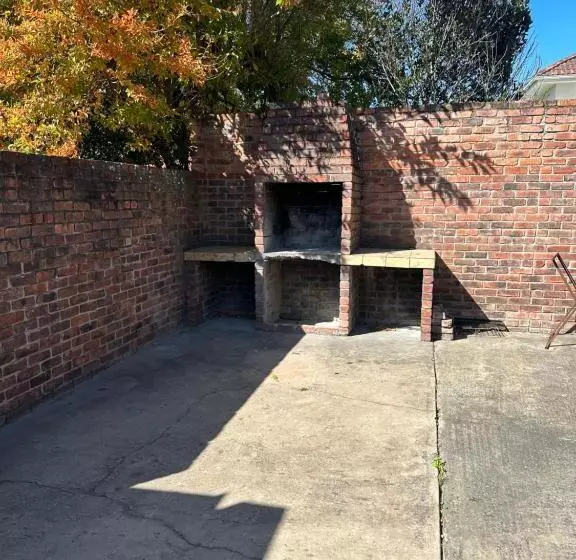 Majatalo 5 On Crossways