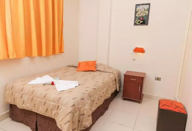 پانسیون Hostal Punta Arenas