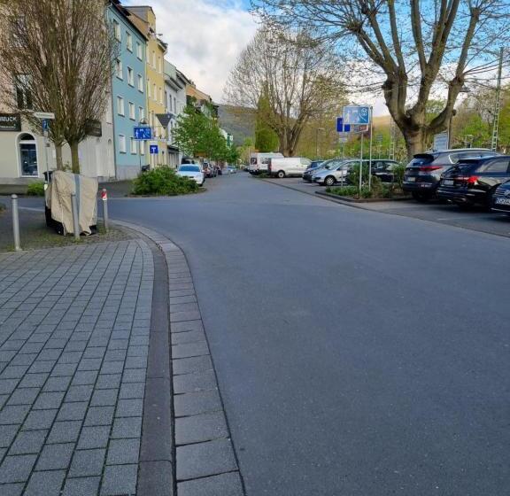 פנסיון Only For Women On Tour