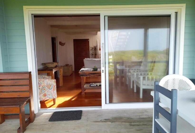 بنسيون Pebbles & Sunsets