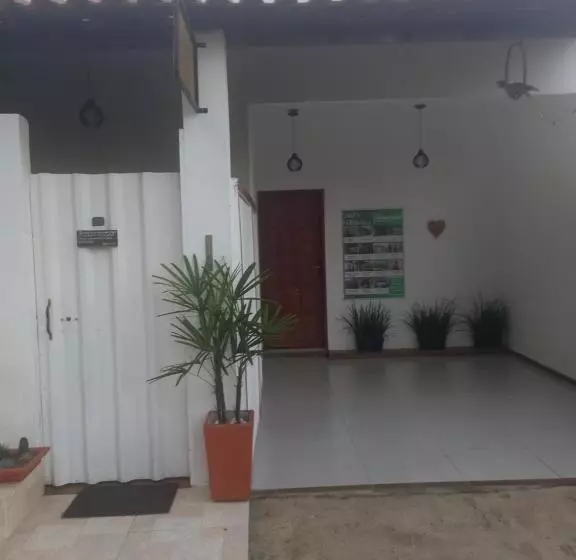 ペンション Suítes Mathias Suíte Privativa  Sem Opção De Café Da Manhã