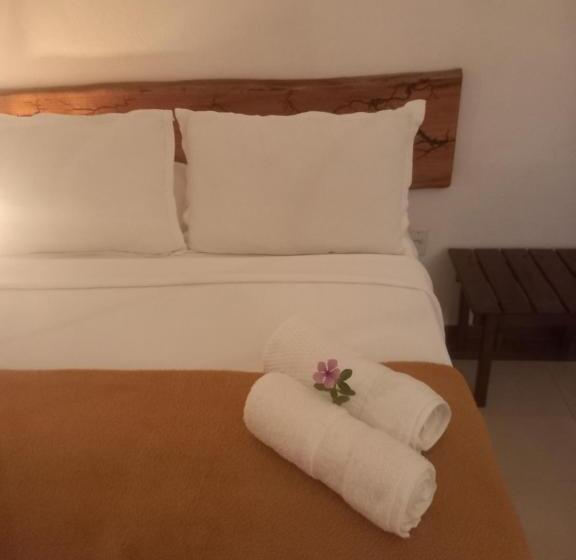 Pension Suítes Mathias Suíte Privativa  Sem Opção De Café Da Manhã