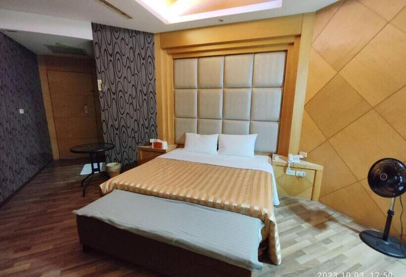 Xinghe Motel Neipu Branch