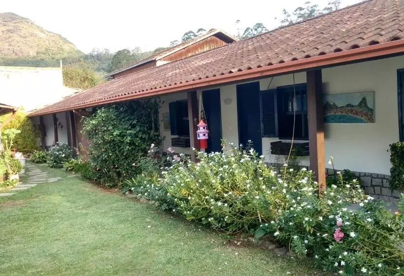 ユースホステル Pousada Canto Nosso