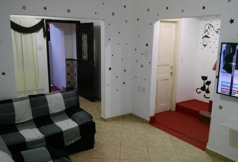 호스텔 Pousada Casa 6