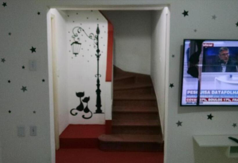 Hostel Pousada Casa 6