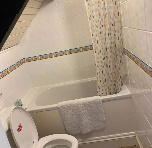 Retkeilymaja The Ship Inn