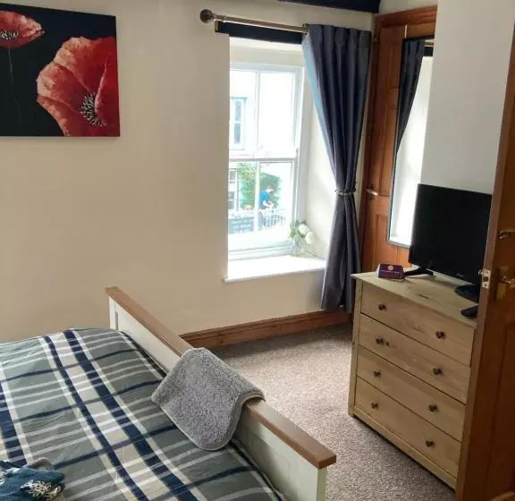 Retkeilymaja The Ship Inn