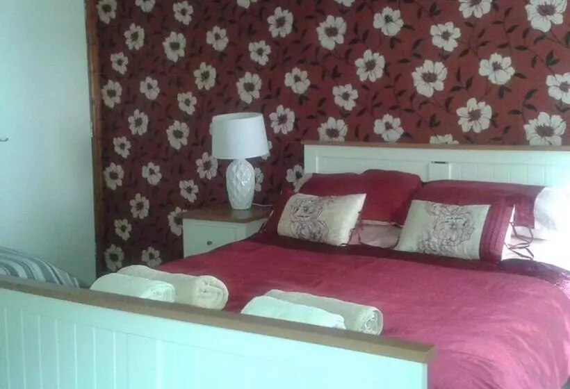 Retkeilymaja The Ship Inn