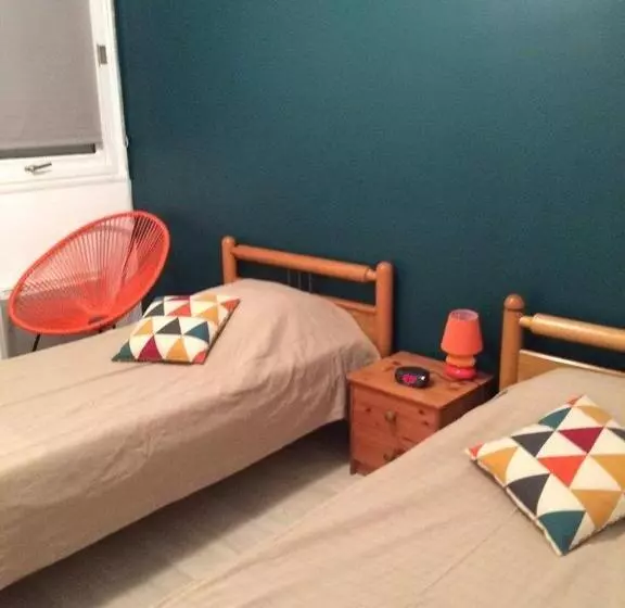 تختخواب و صبحانه Chambres De La Nonette
