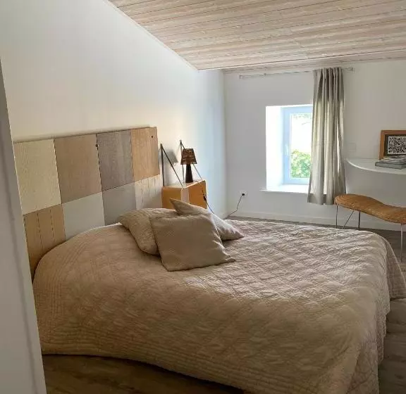 Aamiaismajoitus (B&B) Chez Isabelle Et Johann