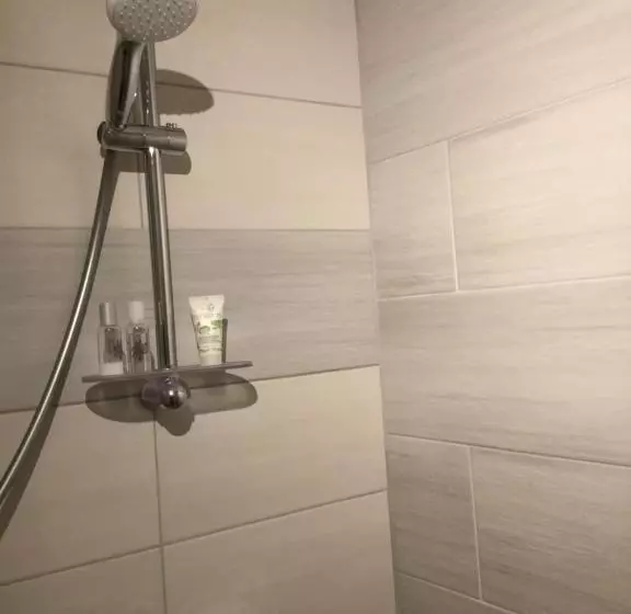 Aamiaismajoitus (B&B) Chez Isabelle Et Johann