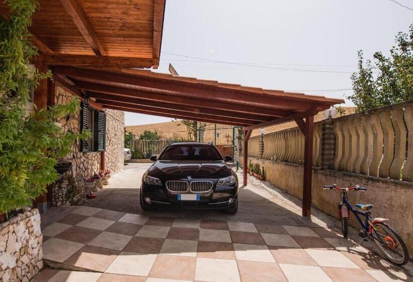 ベッドアンドブレックファースト Templi La Piscina