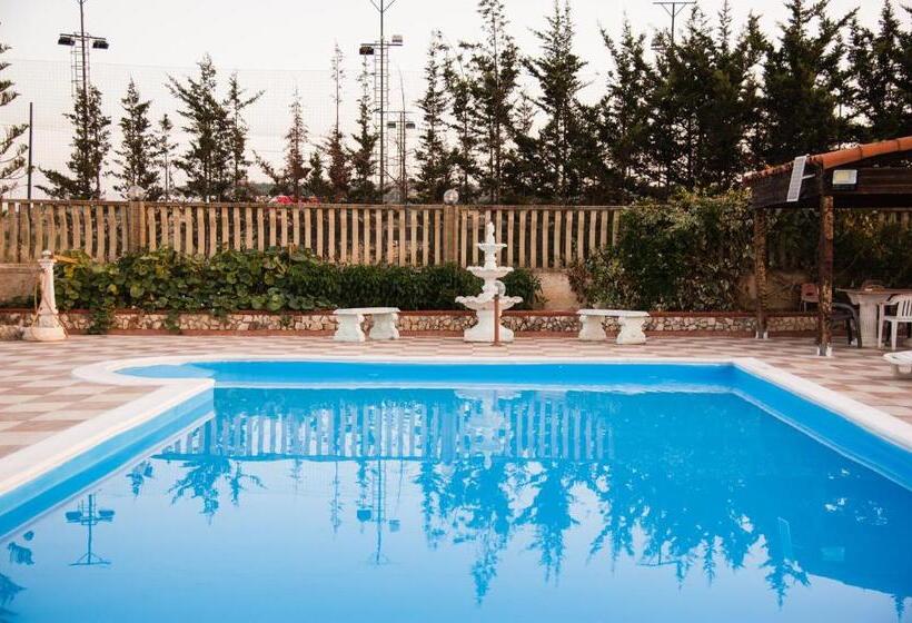 ベッドアンドブレックファースト Templi La Piscina