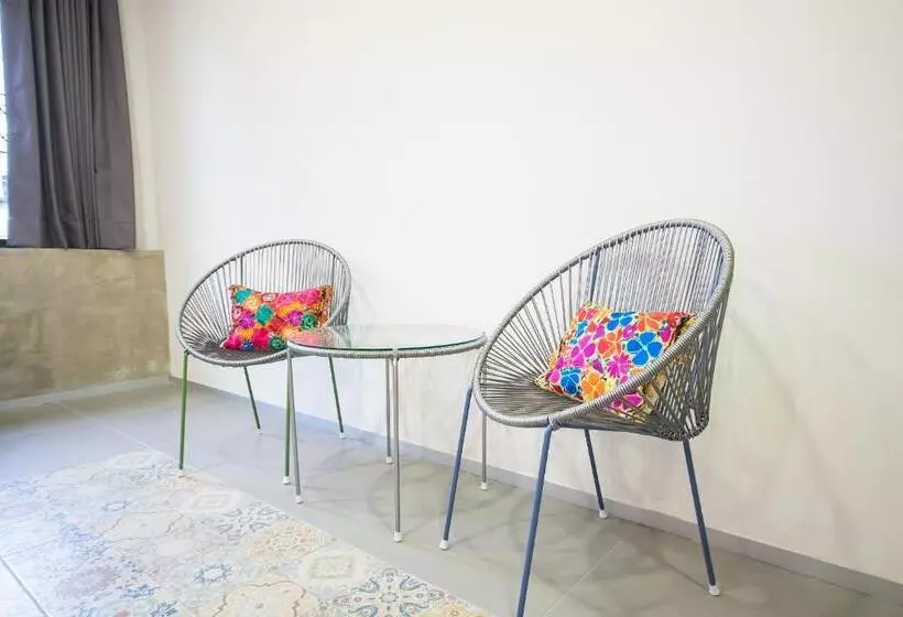 هتل Boutique Casa Xaan
