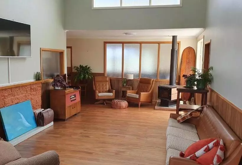 مُتل The Headland Lodge