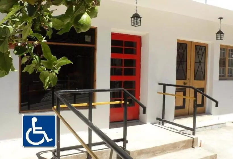 پانسیون Casa Avenida Alemania