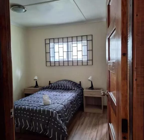 پانسیون Casa Avenida Alemania