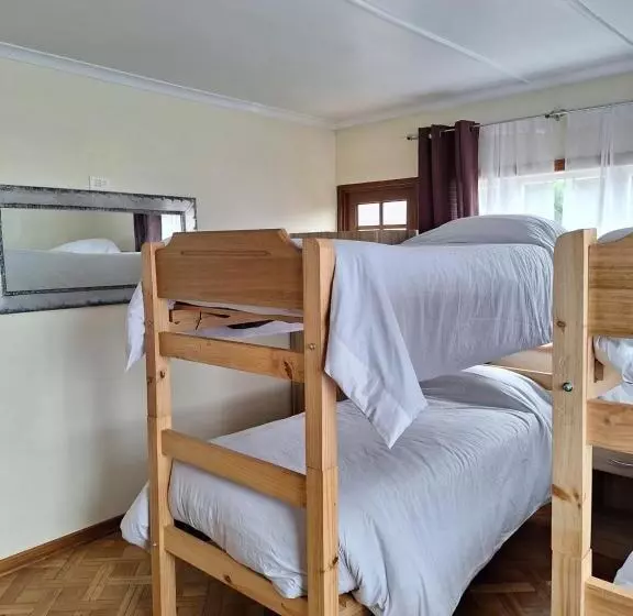 پانسیون Casa Avenida Alemania