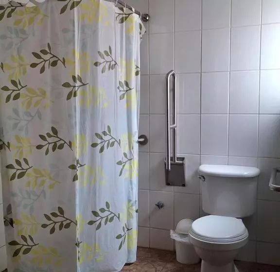 پانسیون Casa Avenida Alemania