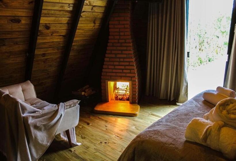 بنسيون Chalé Suiço Com Hidromassagem E Café Da Manhã