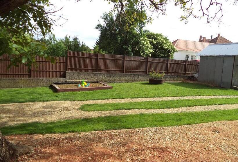 Пансион Jázmin Vendégház Bogács