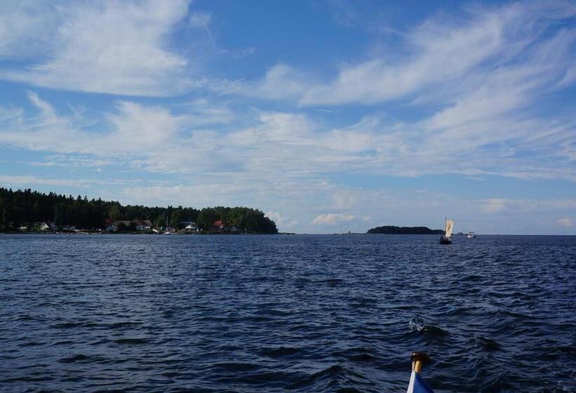 پانسیون Merekalda Accommodation   Adults Only