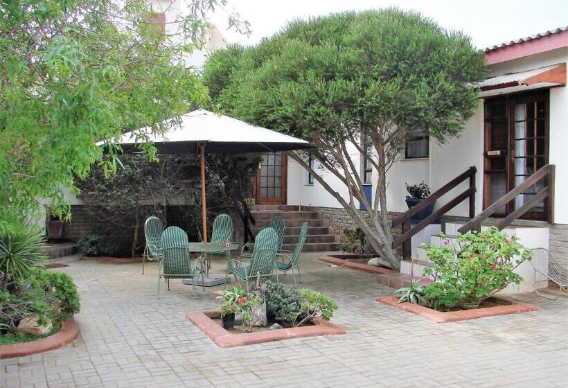 پانسیون Room In Bb Twin Room The Lions Amarachi Bed Breakfast