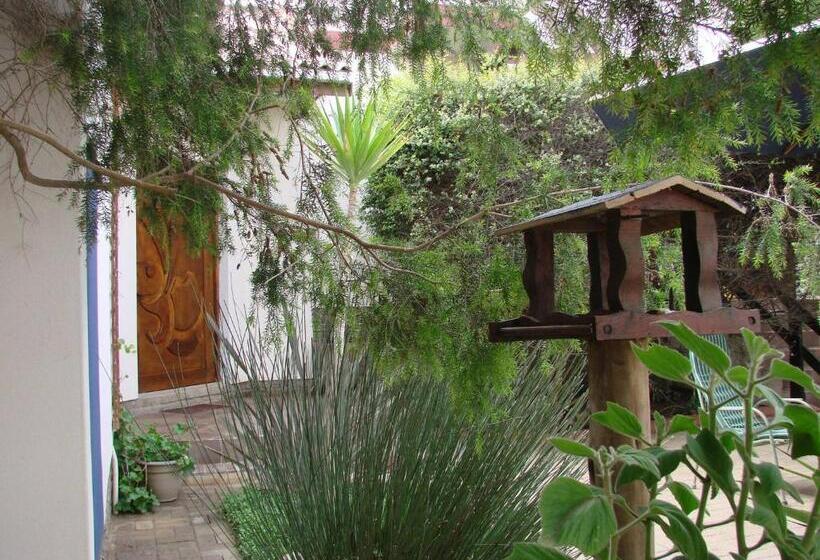 پانسیون Room In Bb Twin Room The Lions Amarachi Bed Breakfast