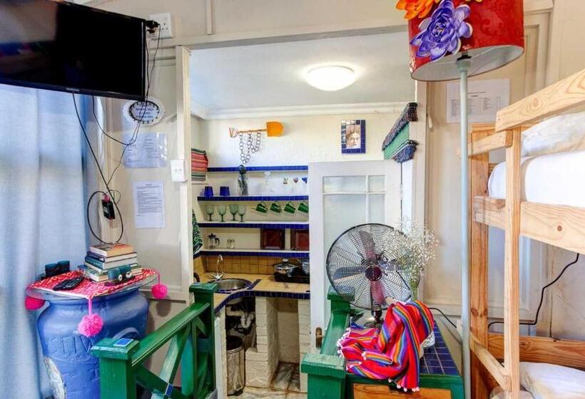 펜션 Strand Family 4 Sleeper En Suite Studio