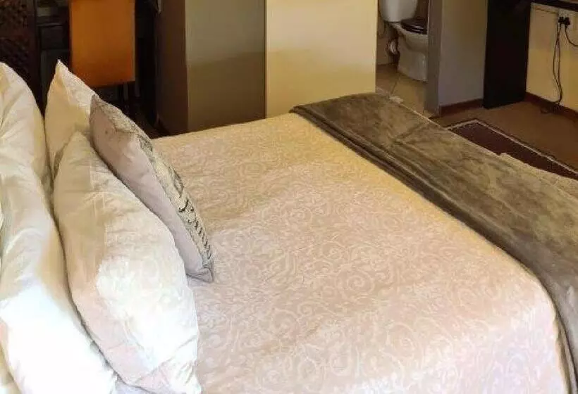 ペンション The Venue And Guestrooms On Site