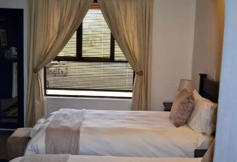 ペンション The Venue And Guestrooms On Site