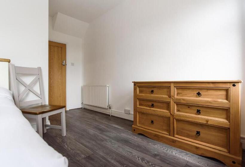 펜션 The White House