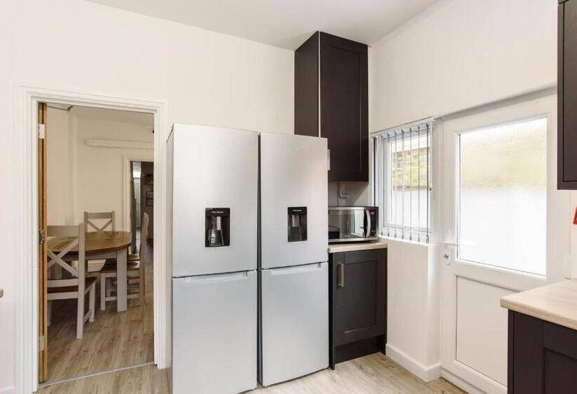 펜션 The White House