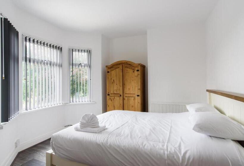 펜션 The White House