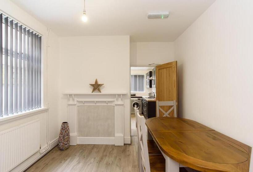 펜션 The White House