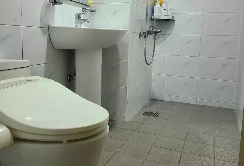 ペンション There Bengdi