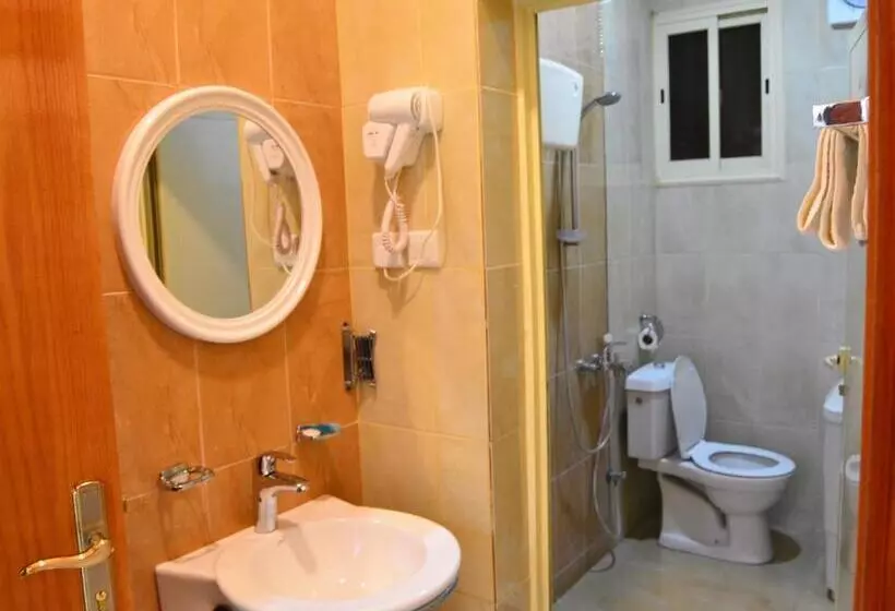 Sheraz Suites