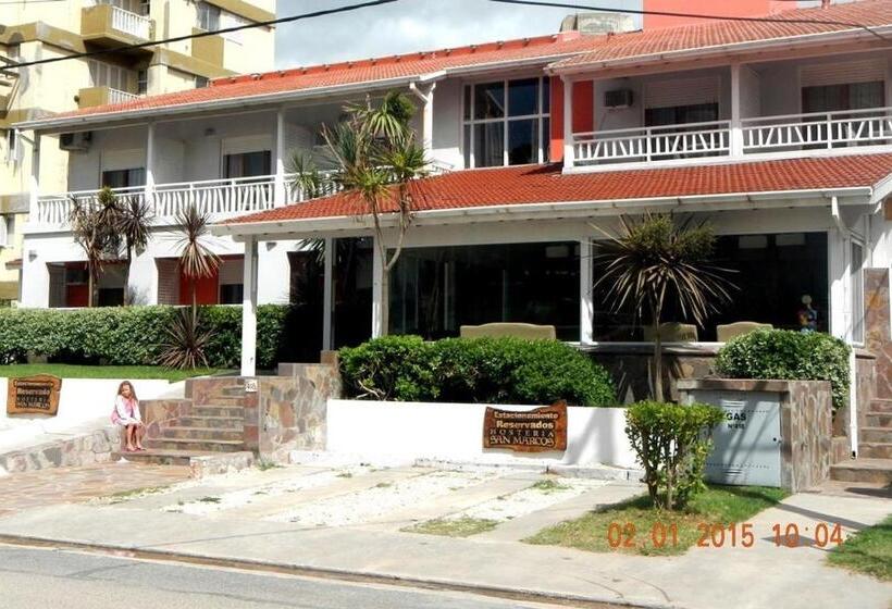 호스텔 Hosteria San Marcos