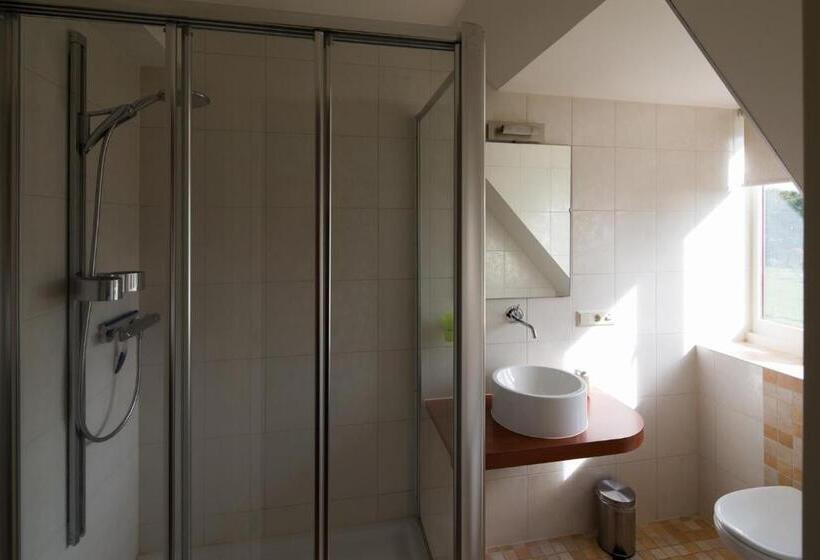 住宿加早餐 Burgers & Buitenlui