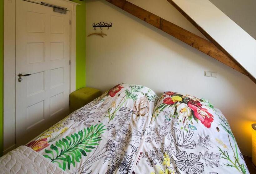 住宿加早餐 Burgers & Buitenlui