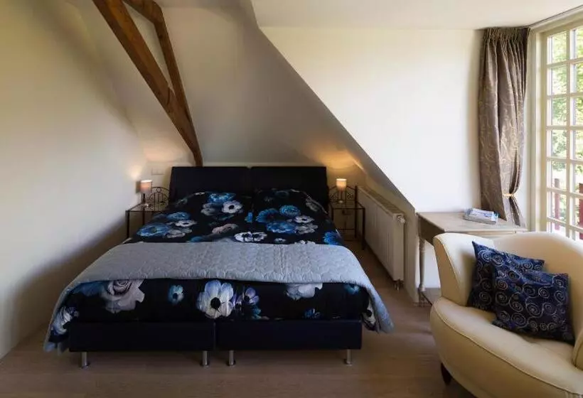 ベッドアンドブレックファースト Burgers & Buitenlui