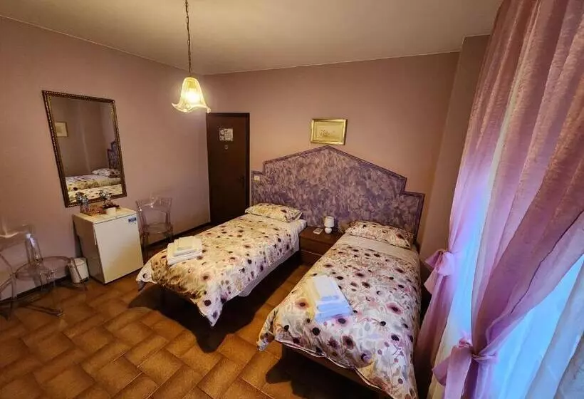 Gold B&b