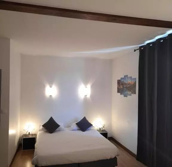 ホテル Au Moulin Du Pont