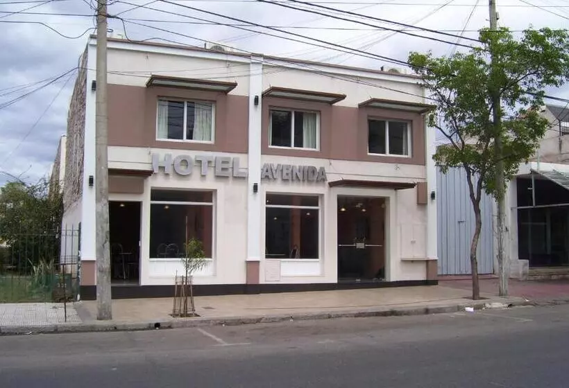 ホテル Avenida