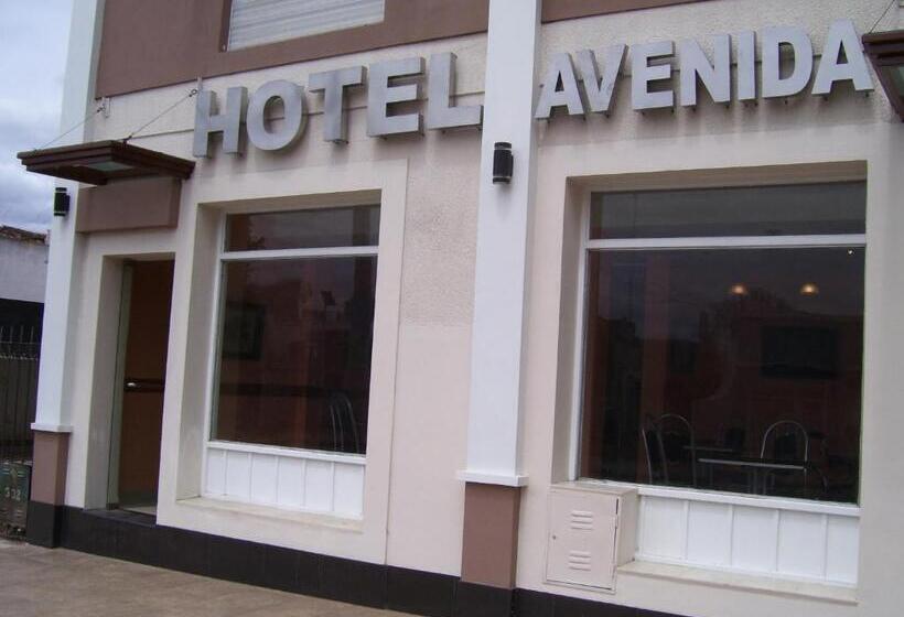 ホテル Avenida