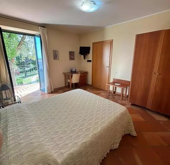 Hotelli Casale Delle Arti