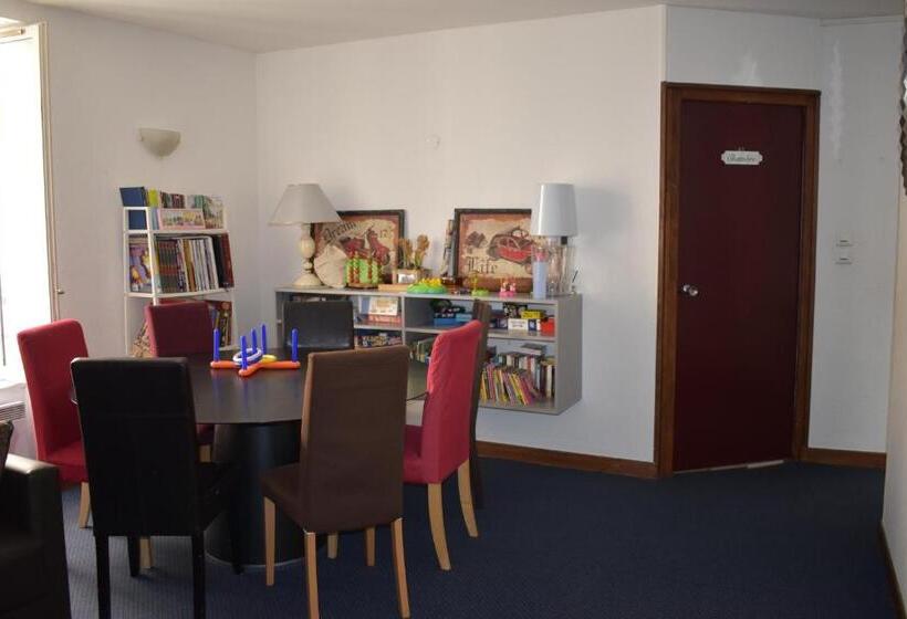 בית מלון כפרי Hôtel Le Mélèze