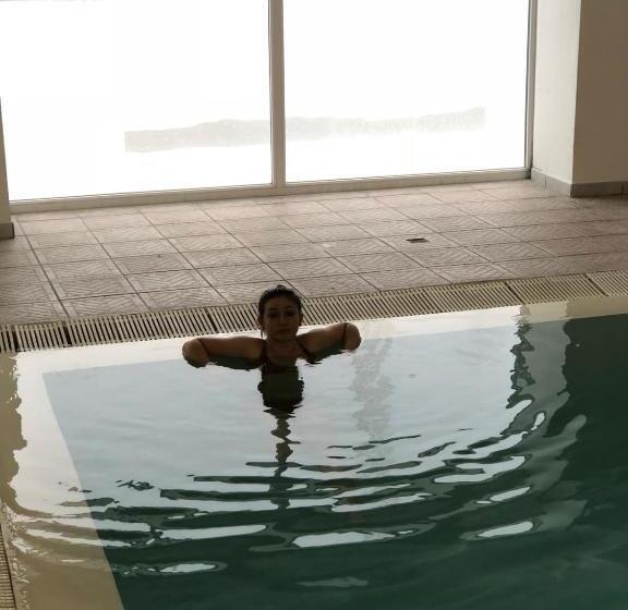 בית מלון כפרי Kristall